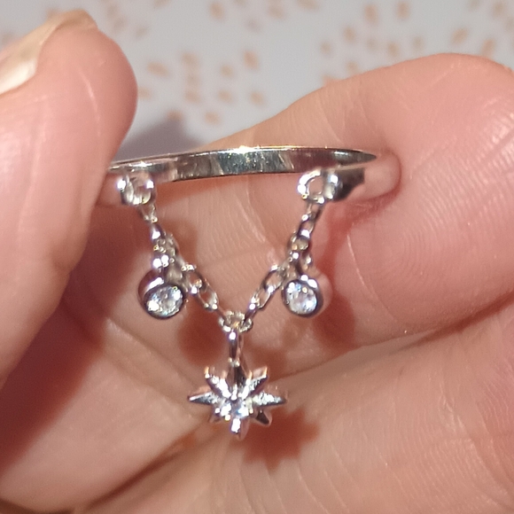 925 Sterling Silver Star Charm Ring - Picture 6 of 12